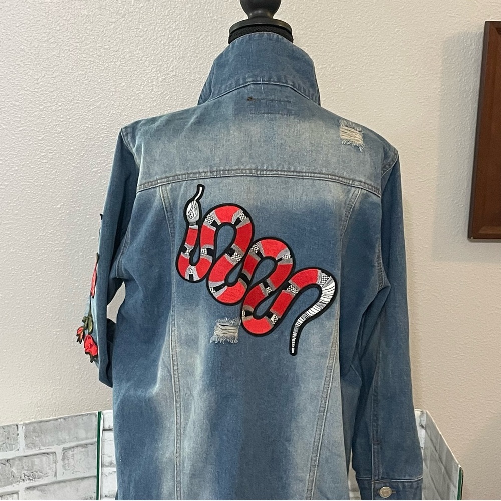 Thrill Jean Jacket with custom Red Floral & snake patches. Size XL. Distressed - Picture 5 of 15